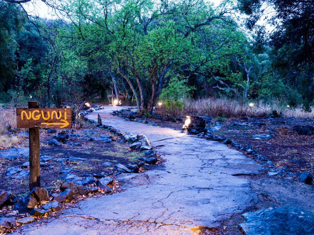 Aha Lesedi African Lodge & Cultural Village Broederstroom Exterior photo