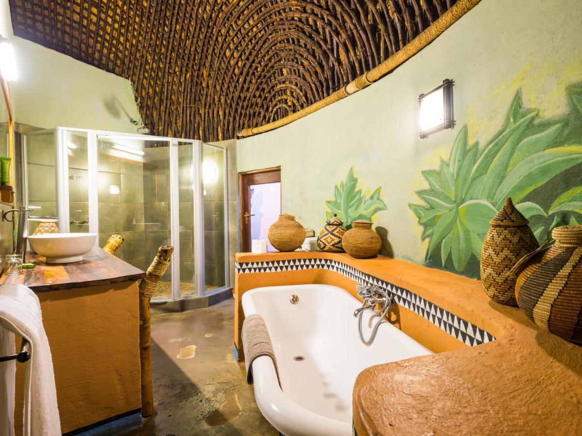 Aha Lesedi African Lodge & Cultural Village Broederstroom Exterior photo